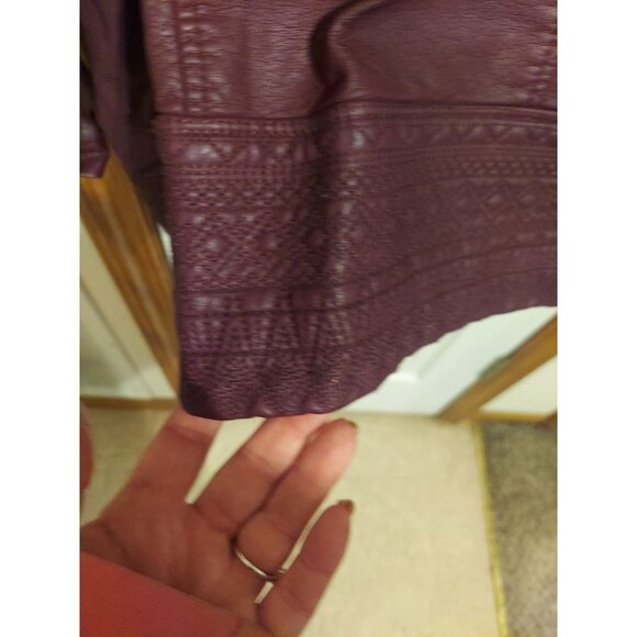 Christopher & Banks Women’s Faux Leather Full Zip Jacket Size 3X Wine Burgundy - Picture 9 of 14